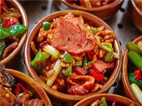 关于湘菜加盟店的一些小知识