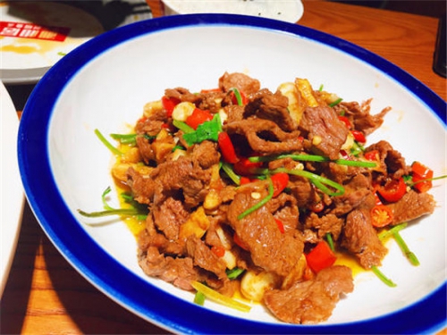 选择长沙湘菜加盟要知道的这些点